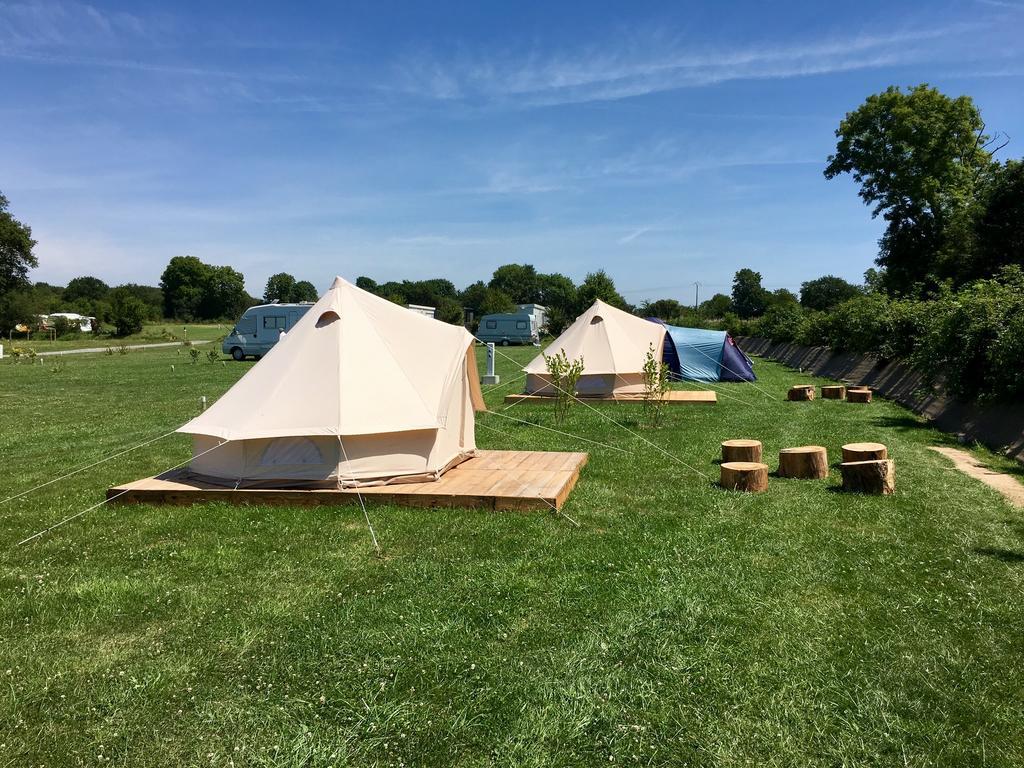 O2 Camping Longueville  外观 照片